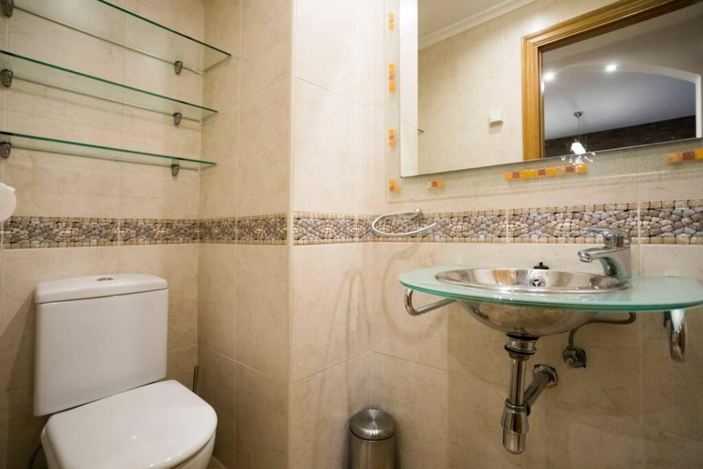 Berlin - Basquenjoy Apartment Хондарибия Екстериор снимка