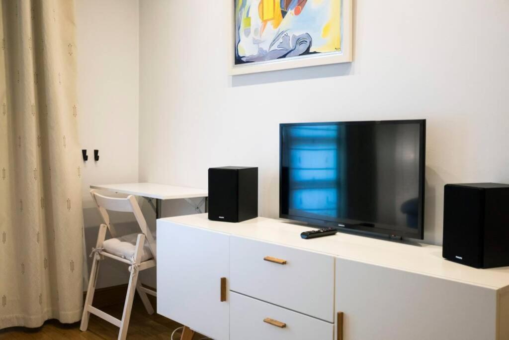 Berlin - Basquenjoy Apartment Хондарибия Екстериор снимка